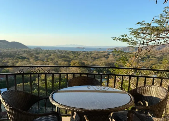 Casa Blanca Two Bedroom,two Bath Oceanview
